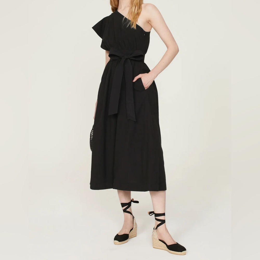 Madewell Ruffled One-Shoulder Midi Dress in black